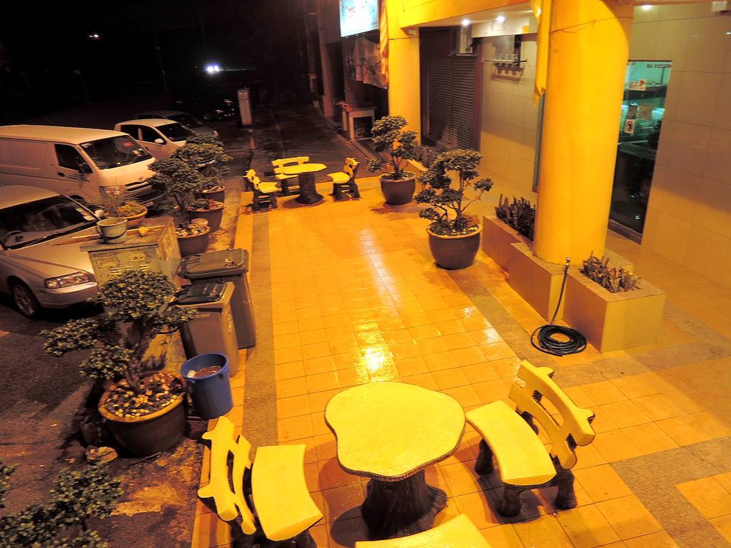 Hotel Seri Nilai Buitenkant foto